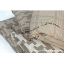 内蒙古米真国际贸易有限公司-羊绒针织提花毯